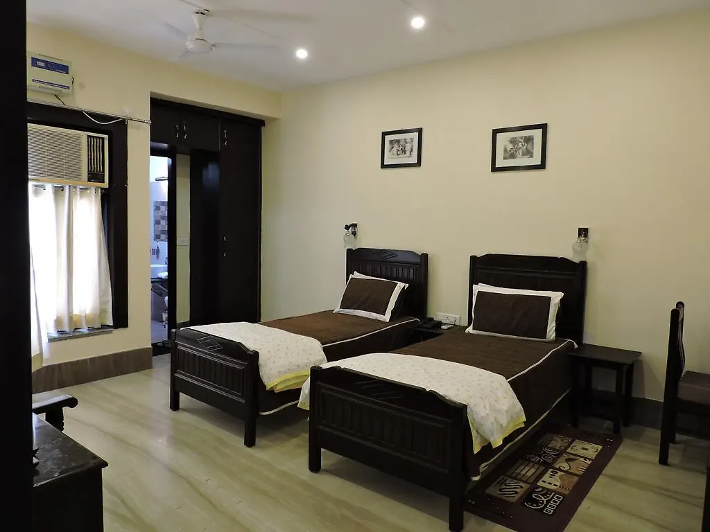 Pearl Of Taj Home Stay Agra